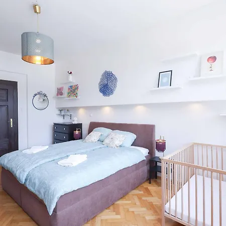 Apartmán Cozy & Spacious Family Near Train Station Bratislava